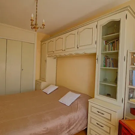 L ' Aiglon 2 Appartement